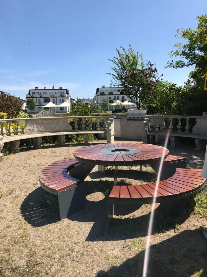 Apartament W Ogrodach Tesoro Gdynia Appartement Buitenkant foto